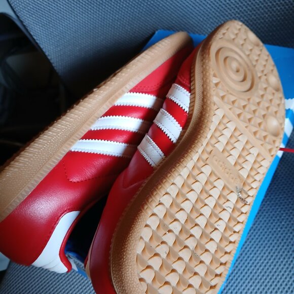 Adidas Samba OG Women Sneakers 8 (Tag is 7.5) Red w/Bonus Pair of Loved Gazelles - Picture 9 of 14